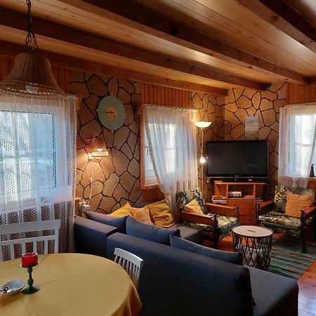 Tonise Holiday Houses Lilbi  المظهر الخارجي الصورة